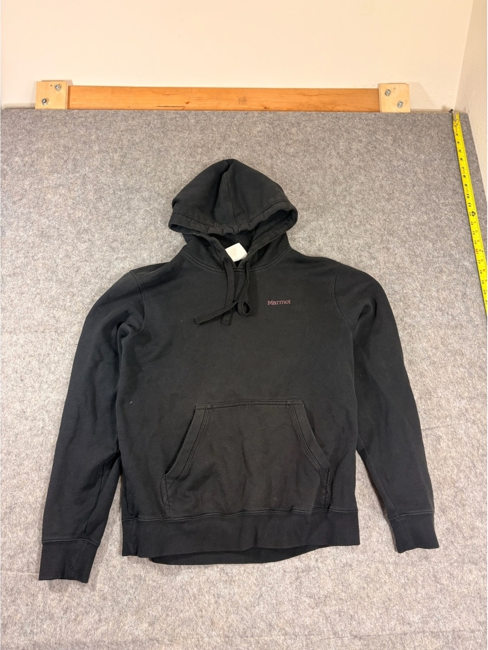 Marmot black pullover hoodie mens size Medium